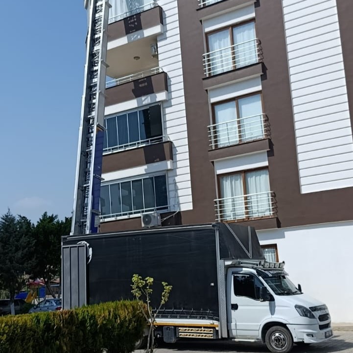 Hızan Nakliyat Ekibi